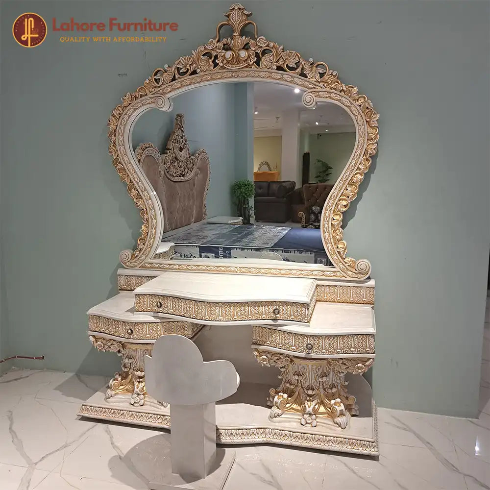 Stylish & Comfortable Bed Set # HCR20