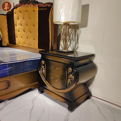 Classic & Comfortable Bed Set # HCR14