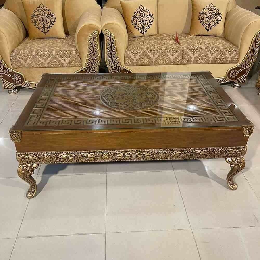 Classic Cabriole Leg Dining Table