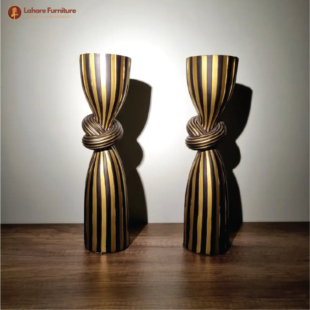 Knotted Vase Small