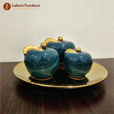 Elegant & Stylish Sets for Dining Tables